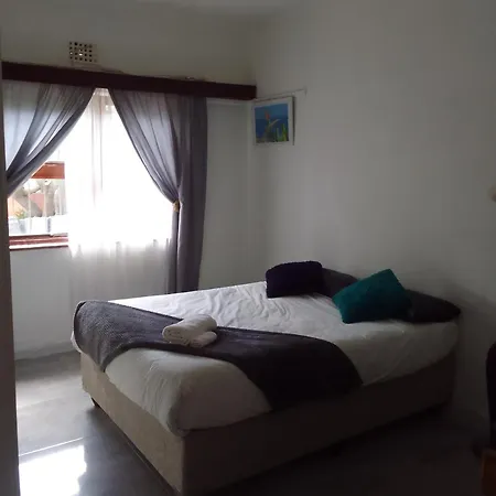 Lrn Brackenfell Homestay Cidade Do Cabo Exterior foto