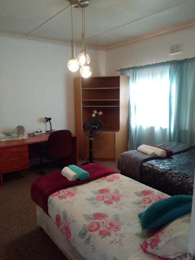 Lrn Brackenfell Quarto em Acomodações Particulares Cidade Do Cabo