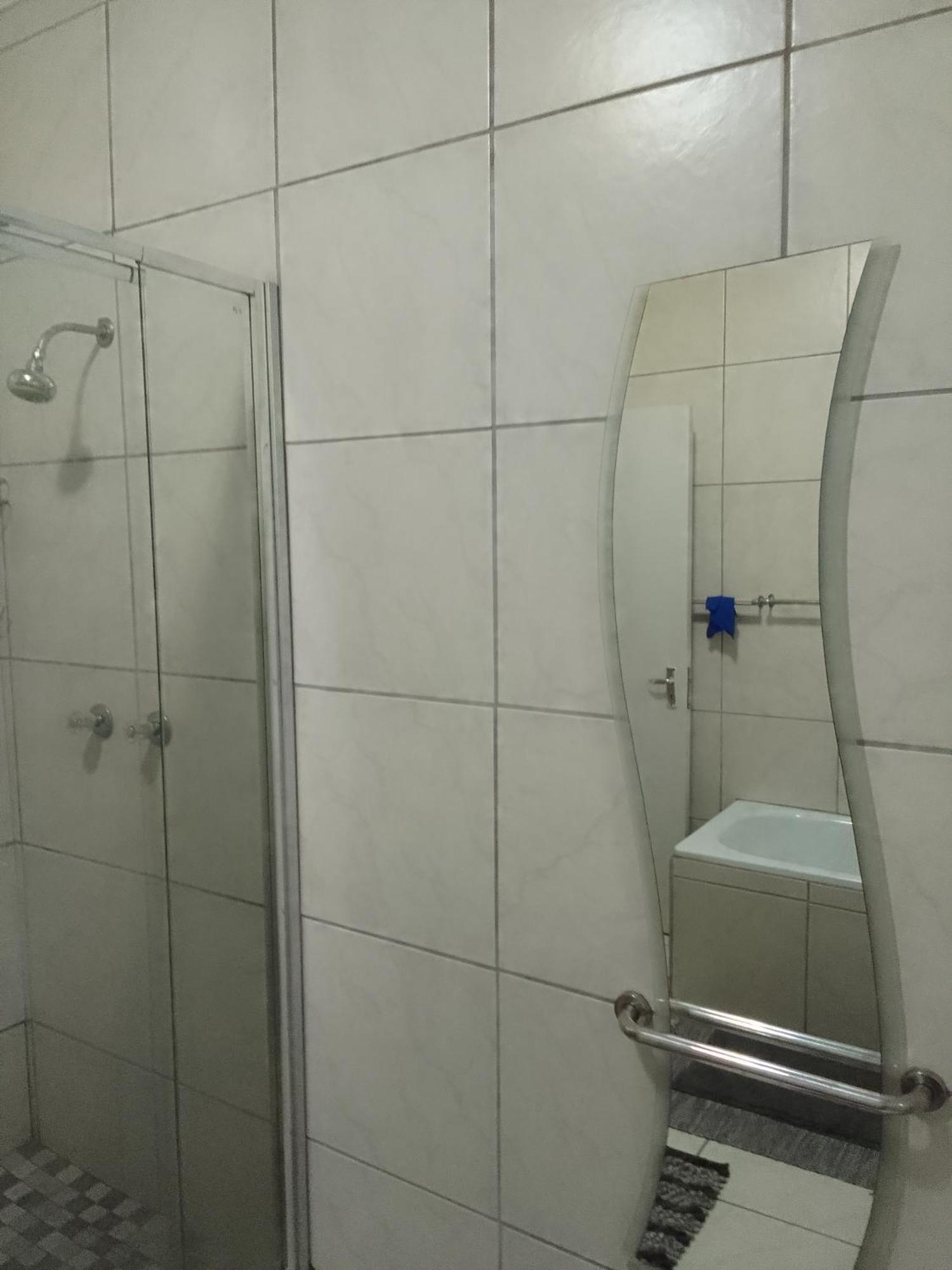 Quarto em Acomodações Particulares Lrn Brackenfell